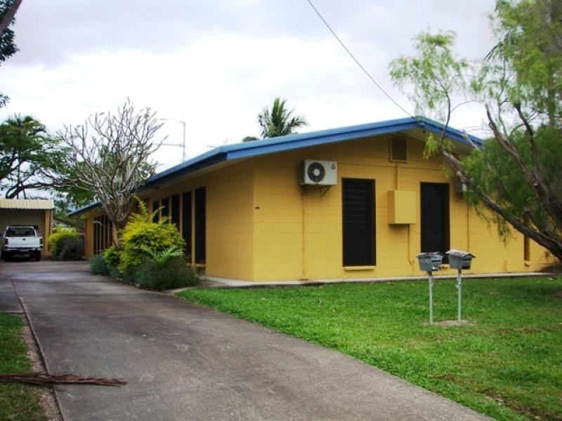 1and2/43 Boden Street, Edge Hill QLD 4870